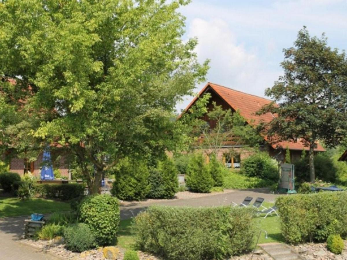 Spacious Apartment In The Green Bruchttal Bredenborn 외부 사진